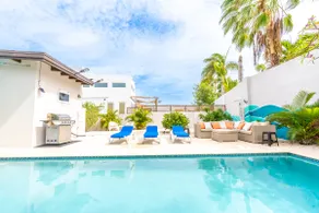 Modern Aqua Vista villa with a private pool. - Image 3
