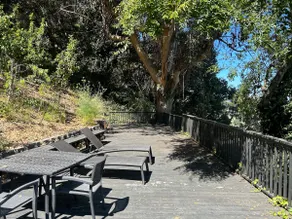 Modern 2BR with SF & Bay Views, Near Airport - Image 2