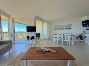 Million $$ views - Watch whales from comfort of home! - Image 3