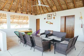 Casa Guaje: 5 minutes from the beach, palapa pool & daily cleaning - Image 2