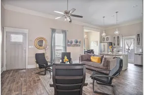 BRAND NEW Large Impressive House Near Downtown! - Image 4