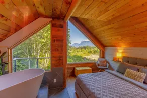 Rustic-Modern Cabin | Big Views + Barrel Sauna - Image 4