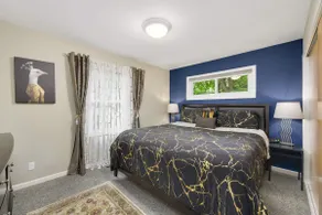Amazing Two homes. Sleeps 12. Moa Airport Parks - Image 4