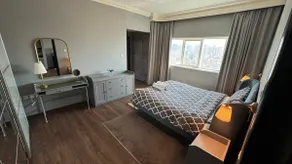 Radiant 1BHK with Housekeeping (Angle Seaview) - Image 4