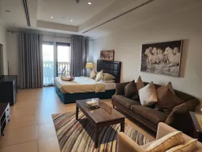 Charming Marina View Studio with Balcony ! 102 - Image 2