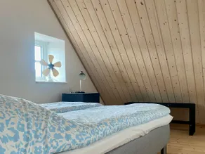 Delightful, open and bright apartment with a view. - Image 5