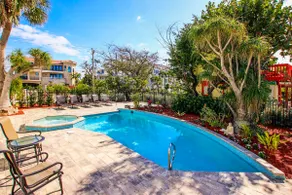 Beachfront Paradise 3 BR / 3 BA Pool - Image 4