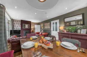 No.1 The Coach House - Image 3