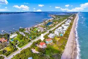 Del Mar al Cielo: Beachfront Estate with Pool + more! - Image 2