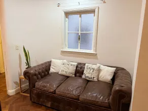 Renovated apartment for seven guests - Image 5