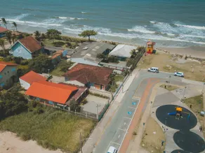 House with a view of the sea. - Image 4