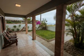 House with a view of the sea. - Image 2