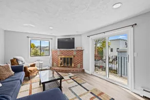 Luxury Penthouse near Boston with Free Parking - Image 3