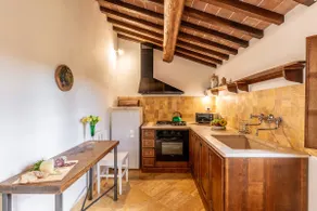 CASALE DEI WINE HOUSE 12, Emma Villas - Image 5