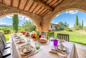 CASALE DEI WINE HOUSE 12, Emma Villas - Image 3