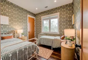 Luxury Seattle Farmhouse | Views & Bonus Suite - Image 5