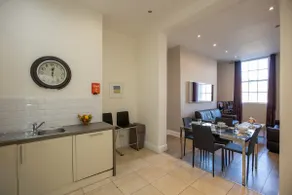 Temple Bar Spacious 3 bedroom apartment River view - Image 5