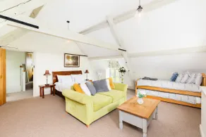 Secluded Cotswold Cottages +opt Hot Tub - Image 2