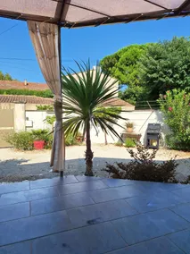 LA Magdeleine - Image 4