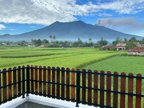Koto Hills Homestay w mountain n rice field view - Image 5