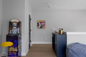 Your World Cup Skyline View | 2 Car Garage - Image 4