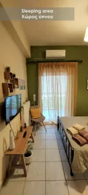 Studio 4 quiet neighborhood near center/TEI - Image 3