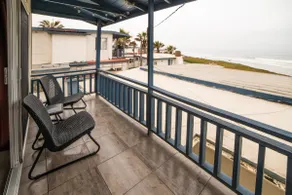 Casa Capitan - BEACHFRONT living - Image 4