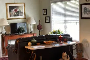 Lucy's Country Cottage - Image 4