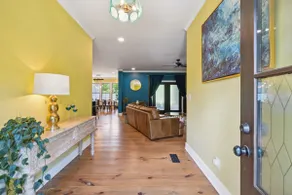The Wednesday•Large home on 3 acres•2 miles to I24 - Image 2