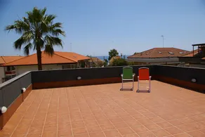 Marigrè Belle maison de vacances en bord de mer avec jardin et vue sur l'Etna de 2 à 8 personnes - Image 5