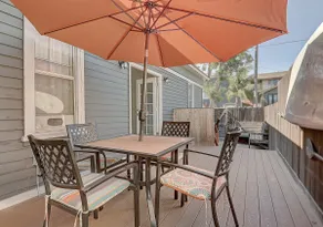 Beach Bungalow - Image 5