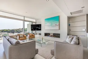 2 Bedroom Premium Beach House @ Smiths Beach Resort - Image 3