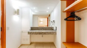 Apartment Hotel Giardino. HotPark 5 min walk - Image 5