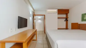 Apartment Hotel Giardino. HotPark 5 min walk - Image 4