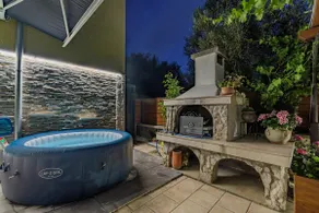 Enjoy Holiday in Your Vintage Home - Image 5