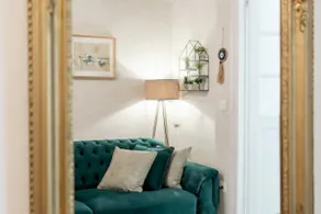 Neoclassical, Spacious Apartment in Andros Town - Image 3