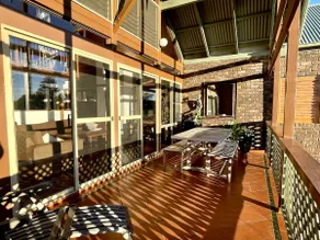 Angourie Beach House - Image 5