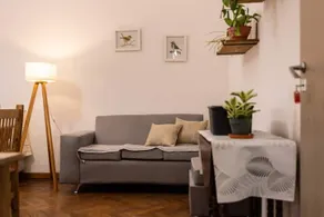 Spacious house with excellent location - Image 3