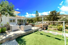 Cretan Lodge Heated Pool - Image 5