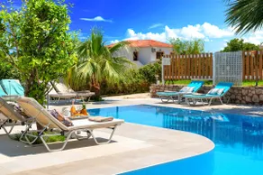Island Villa with Private Heated Pool 31 guests - Image 5