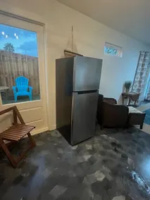 Walk to Beach/Street Trolley Stop-All New 1BR/1BTH No Cleaning Fee! Kitchenette  - Image 4