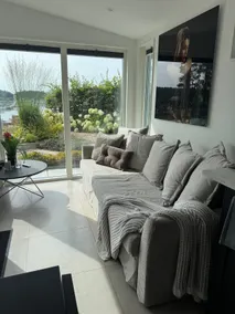 Cozy guest house with ocean view - Image 2