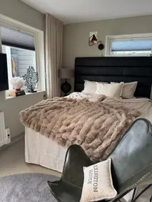 Cozy guest house with ocean view - Image 3