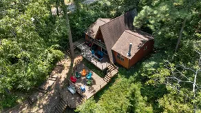 A Red House - Lakeview AFrame on Lake Livingston - Image 5