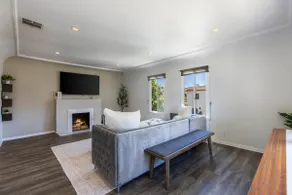 3BR/2BA Apt | Beverly grove & melrose area - Image 2