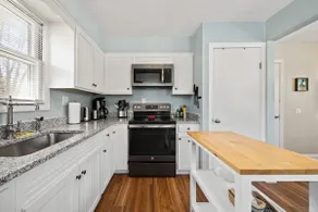 Charming Cottage Near Acadia & Village - Image 3