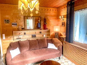 Ground floor apartment Chalet – 2 min walk to the slopes, 7 from the city - Image 2