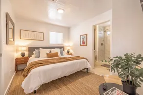 3 BR/3BA, Heavenly, huge yard, gym+sauna, 6 guests - Image 2