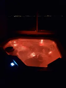Chez Arnaud sauna et jacuzzi - Image 3