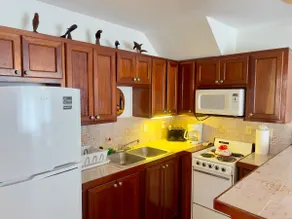 PV 12A Gold Standard. Luscious Gardens. Relax! - Image 5